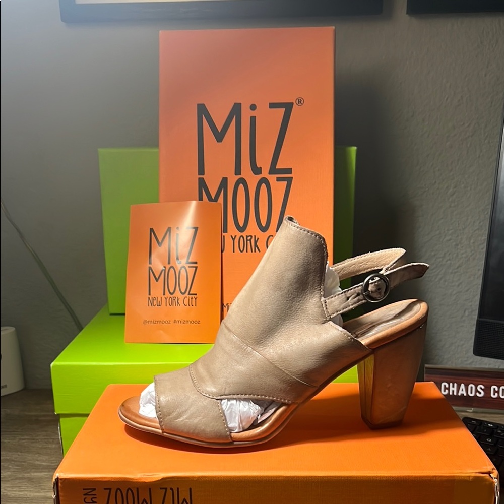 Miz Mooz Women's Tan Heeled Sandals